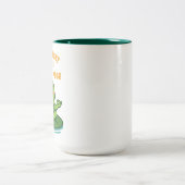 Funny Frog Yoga Cartoon Lotus Lily Pad Pose Design Tweekleurige Koffiemok (Center)