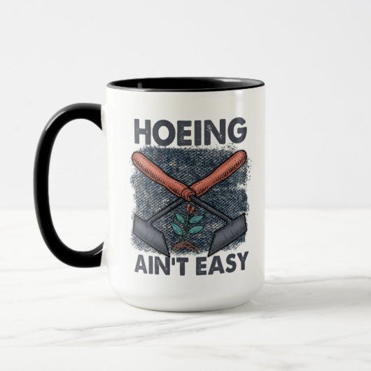 Funny Gardening Hoeing is niet makkelijk Mok (Links)