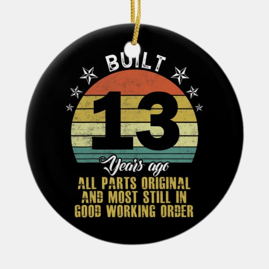 Funny gebouwd 13 jaar geleden Alle onderdelen Orig Keramisch Ornament (Voorkant)