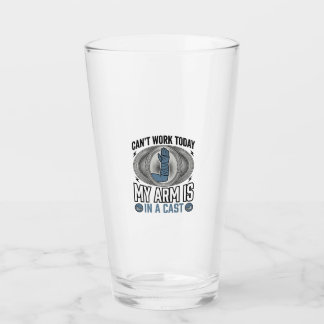 Funny Gebroken Arm Gips Vintage T-Shirt Design_1 Glas