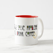 Funny "Geniuses Drink Coffee" Tweekleurige Koffiemok (Voorkant rechts)