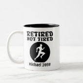 Funny Gepensioneerd niet moe Running Sports Man Tweekleurige Koffiemok (Links)