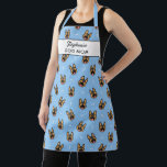 Funny German Shepherd Dog Pattern Custom Apron Schort<br><div class="desc">Het perfecte platform voor hondenliefhebbers - het ontwerp kenmerkt een patroon van het glimlachen van Duitse Schapen en twee lijnen van douanetekst. Voeg de naam, de handelsnaam of de naam van je hond of vader toe. Ideaal om te worden draag als je je hond een bad geeft of je hond...</div>
