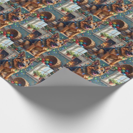 Funny German Shepherd Tangled in Christmas Lights Cadeaupapier (Hoek)