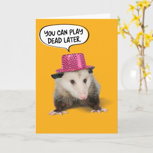Funny Geweldige Possum Birthday Kaart (Gele Bloem)