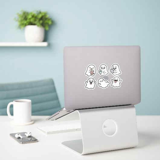 Funny Ghosts Sticker Pack - Schattigee Kawaii-spok (Laptop op bureau)