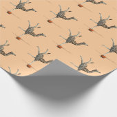 Funny Giraffe balanceren op Basketball Cadeaupapier (Hoek)