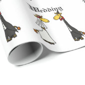 Funny Giraffe Bride en Groom Wedding Cartoon Cadeaupapier (Rol Hoek)