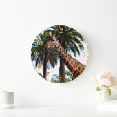 Funny Giraffe die een frambozen geeft, Grote Klok (Huis)