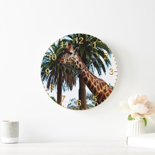 Funny Giraffe die een frambozen geeft, Grote Klok (Huis)