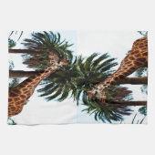 Funny Giraffe die een frambozen geeft, Theedoek (Horizontaal)