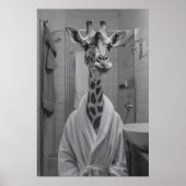 Funny Giraffe in Bathrobe Print, Quirky Bathroom Poster (Voorkant)
