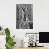 Funny Giraffe in Bathrobe Print, Quirky Bathroom Poster (Thuiskantoor)