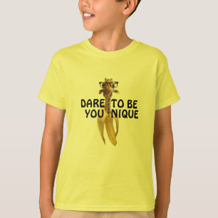 Funny Giraffe Meme Go Bananas is uniek T-shirt