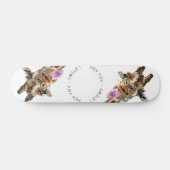 Funny Giraffe Tongue Out and Playful Wink - Fun Persoonlijk Skateboard (Horizontaal)