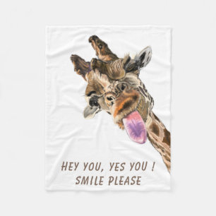 Funny Giraffe Tongue Out and Playful Wink - Smile Fleece Deken