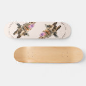 Funny Giraffe Tongue Out and Playful Wink - Smile Persoonlijk Skateboard (Horizontaal)