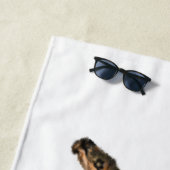 Funny Giraffe Tongue Out and Playful Wink - Smile Strandlaken (In situ)