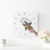 Funny Giraffe Tongue Out and Playful Wink - Smile Vierkante Klok (Huis)