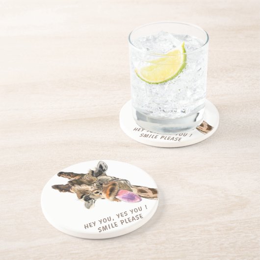 Funny Giraffe Tongue Out and Playful Wink - Smile Zandsteen Onderzetter (Zijkant)