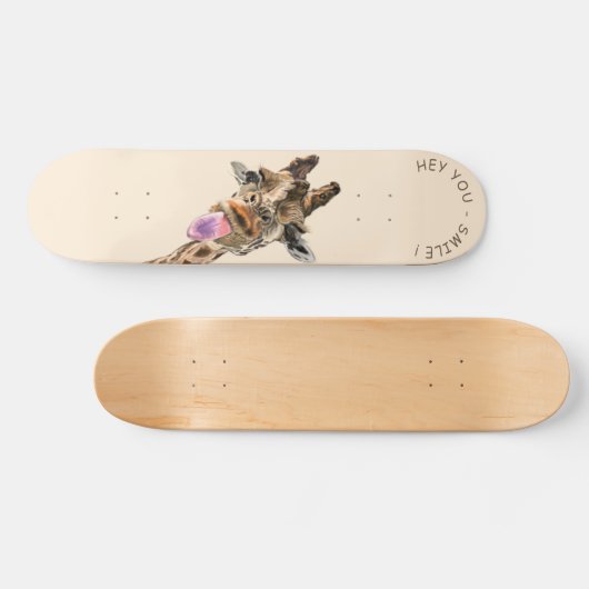 Funny Giraffe Tongue Out Skateboard - Smile (Horizontaal)