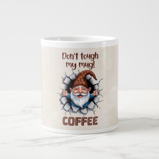 Funny Gnome Coffee Mug – “Don’t Touch My Mug Grote Koffiekop (Voorkant)