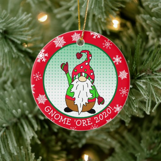 Funny Gnome Pun Kerstmis Keramisch Ornament (Boom)