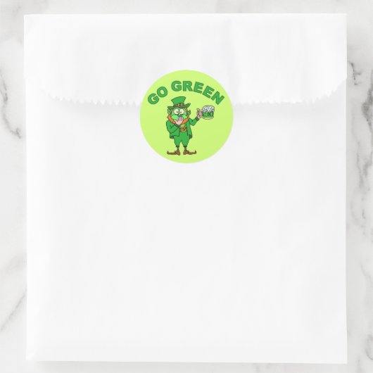 Funny "Go Green" Drink Leprechaun Ronde Sticker (Tas)
