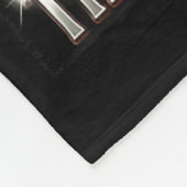 Funny Graphic Tee Hide Your Wife The Alpha Is Here Fleece Deken (Hoek)