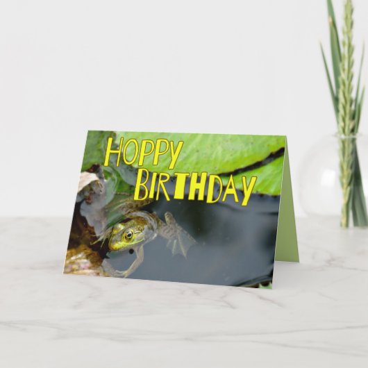 Funny Green Frog Hoppy Birthday Kaart (Voorkant)