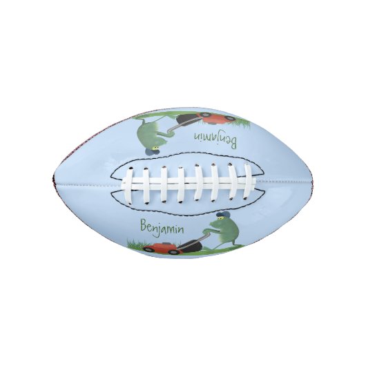 Funny green frog mowing grawn cartoon american football (Voorkant)