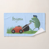 Funny green frog mowing grawn cartoon bad handdoek (Handdoek)