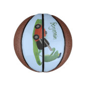 Funny green frog mowing grawn cartoon basketbal (Verticaal)