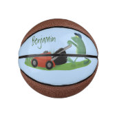 Funny green frog mowing grawn cartoon basketbal (Voorkant)