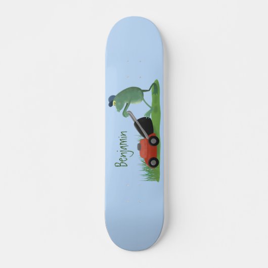 Funny green frog mowing grawn cartoon persoonlijk skateboard (Voorkant)