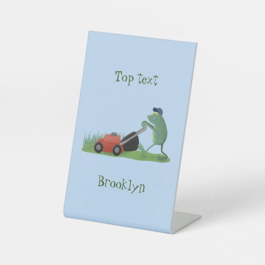 Funny green frog mowing grawn cartoon reclamebord met voetstuk (Voorkant)
