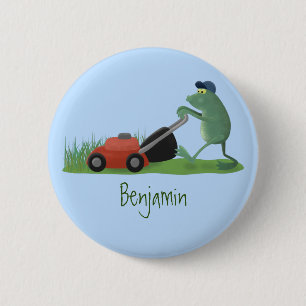 Funny green frog mowing grawn cartoon ronde button 5,7 cm