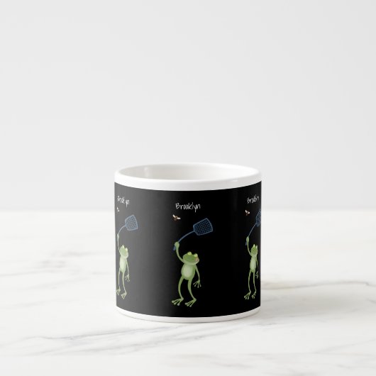 Funny green frog swatting fly cartoon espresso kop (Voorkant)
