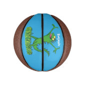 Funny green glimlach animated iguana lizard basketbal (Verticaal)