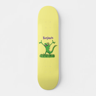 Funny green glimlach animated iguana lizard persoonlijk skateboard