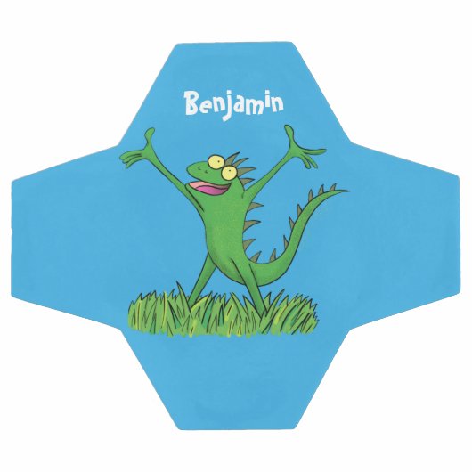 Funny green glimlach animated iguana lizard voetbal (Enkel)