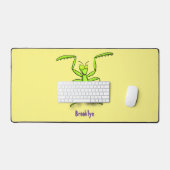 Funny green praing mantis cartoon illustratie bureaumat (Keyboard & Muis)