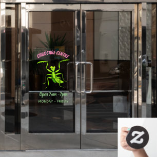 Funny green praing mantis cartoon illustratie raamsticker