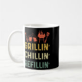 Funny Grill Dad - Grilling Chilling Refill Koffiemok (Links)
