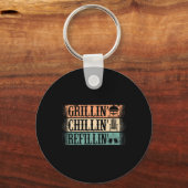 Funny Grill Dad - Grilling Chilling Refill Sleutelhanger (Voorkant)