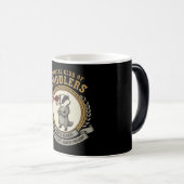 Funny Grumpy Badger "Official Club of Groulers" Magische Mok (Voorkant rechts)