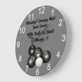 Funny Grumpy Male Lawn Bowler, Wall Clock Grote Klok (Hoek)