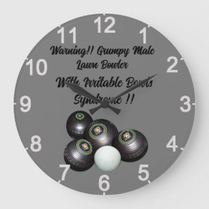 Funny Grumpy Male Lawn Bowler, Wall Clock Grote Klok