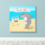 Funny Guilty Shark op Beach Canvas Afdruk (Insitu (Houten vloer))