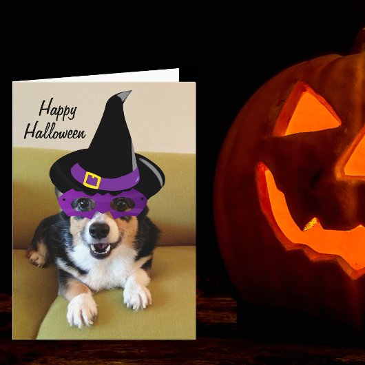 Funny Halloween Corgi in Costume Kaart